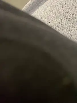 Samira-Summer online show from February 12, 2025, 1:06 pm