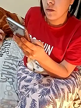 ShadiaStar online show from February 27, 2025, 1:16 am