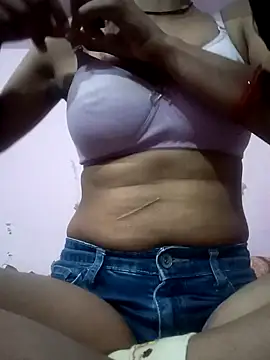 radhika07 online show from December 30, 2024, 7:26 am