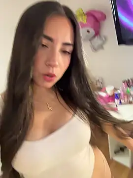 Melody 04 online show from March 14, 2026, 2:50 am