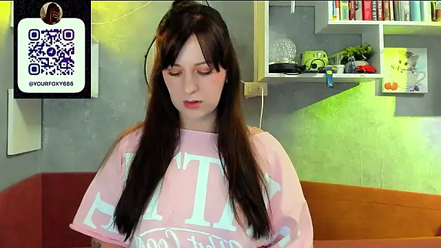 Snapshot of liya_gorgeous chatting on March 10, 2026, 3:39 pm liya gorgeous online show from March 10, 2026, 3:39 pm