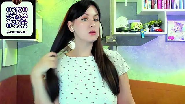 Snapshot of liya_gorgeous chatting on March 12, 2026, 4:57 pm liya gorgeous online show from March 12, 2026, 4:57 pm