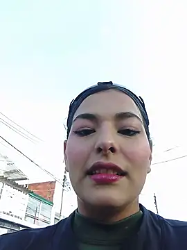 Noah Jhonson online show from March 8, 2025, 12:41 pm