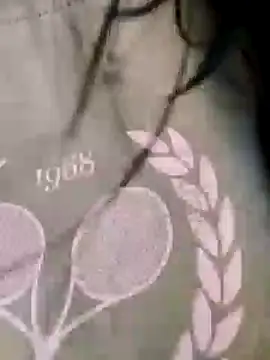 Danna-linyi online show from December 21, 2024, 9:04 pm