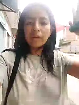 Danna-linyi online show from January 10, 2025, 8:15 pm