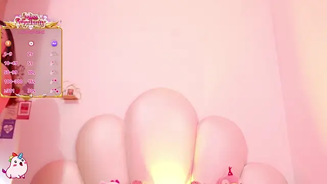 Snapshot of zoewillian chatting on June 24, 2026, 9:47 pm zoewillian online show from June 24, 2026, 9:47 pm