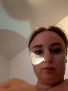 Snapshot of CherryEmmy chatting on September 18, 2025, 5:26 pm CherryEmmy online show from September 18, 2025, 5:26 pm