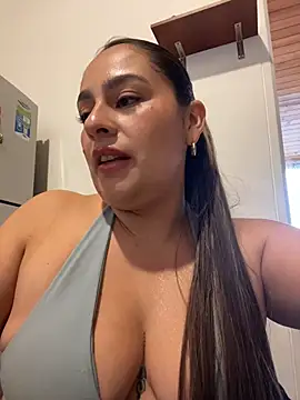 Snapshot of Gabriela-Parker_ chatting on November 29, 2025, 9:18 pm Gabriela-Parker online show from November 29, 2025, 9:18 pm