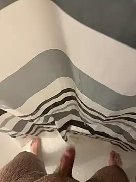 Snapshot of Loco42- chatting on December 22, 2025, 5:54 pm Loco42- online show from December 22, 2025, 5:54 pm