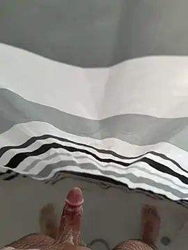 Snapshot of Loco42- chatting on March 29, 2026, 1:22 pm Loco42- online show from March 29, 2026, 1:22 pm