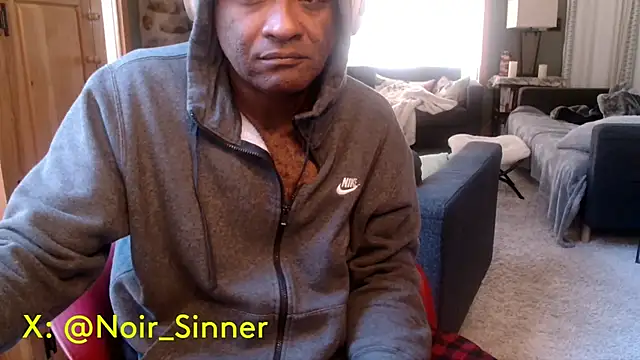 sinnernoir online show from October 28, 2025, 4:09 pm