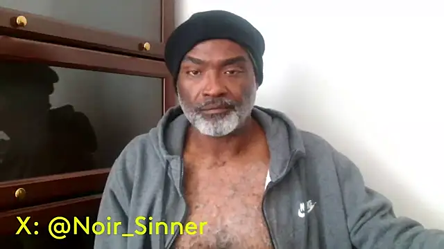 Snapshot of sinnernoir chatting on May 7, 2026, 3:06 pm sinnernoir online show from May 7, 2026, 3:06 pm