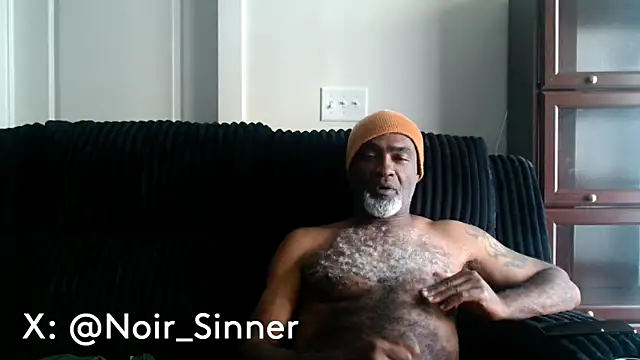 Snapshot of sinnernoir chatting on June 4, 2026, 3:18 pm sinnernoir online show from June 4, 2026, 3:18 pm