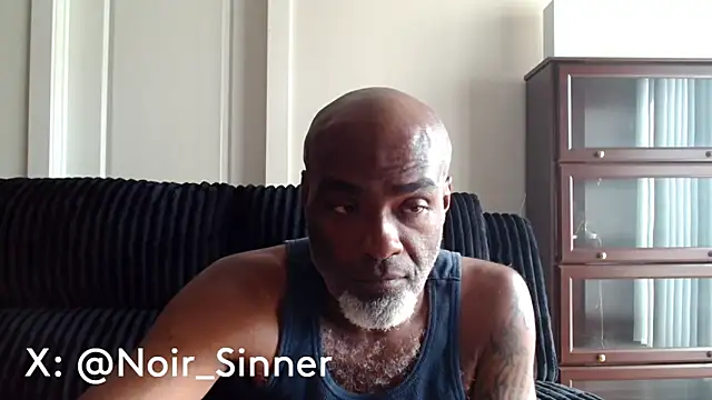 Snapshot of sinnernoir chatting on June 13, 2026, 9:57 pm sinnernoir online show from June 13, 2026, 9:57 pm