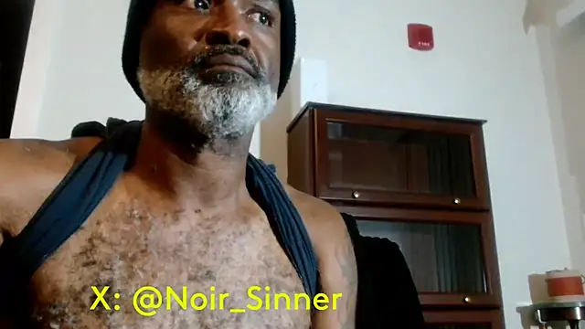 Snapshot of sinnernoir chatting on July 25, 2026, 4:54 am sinnernoir online show from July 25, 2026, 4:54 am