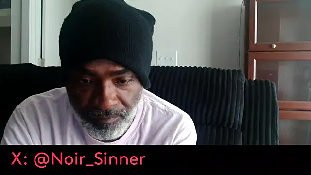 Snapshot of sinnernoir chatting on July 28, 2026, 7:39 pm sinnernoir online show from July 28, 2026, 7:39 pm