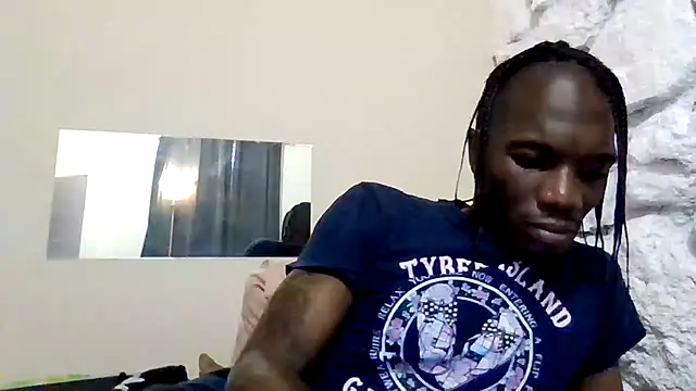 Shawtyblaque21 online show from August 5, 2026, 9:06 pm