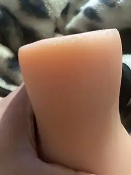 Snapshot of edgher646 chatting on December 26, 2024, 11:43 am edgher646 online show from December 26, 2024, 11:43 am