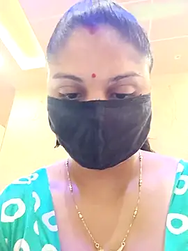 Cute-Aadhvita online show from February 28, 2026, 3:18 am