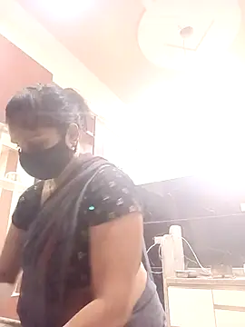 Cute-Aadhvita online show from April 29, 2026, 1:59 pm