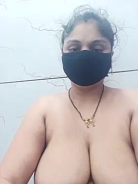 Snapshot of Cute-Aadhvita chatting on May 3, 2026, 6:52 am Cute-Aadhvita online show from May 3, 2026, 6:52 am