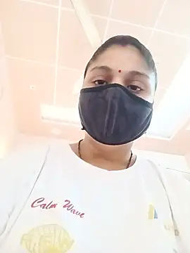 Snapshot of Cute-Aadhvita chatting on May 27, 2026, 2:08 am Cute-Aadhvita online show from May 27, 2026, 2:08 am