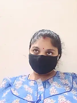 Snapshot of Cute-Aadhvita chatting on June 8, 2026, 3:40 am Cute-Aadhvita online show from June 8, 2026, 3:40 am