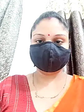 Snapshot of Cute-Aadhvita chatting on June 14, 2026, 1:03 am Cute-Aadhvita online show from June 14, 2026, 1:03 am