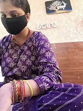 Snapshot of Cute-Aadhvita chatting on July 27, 2026, 1:34 am Cute-Aadhvita online show from July 27, 2026, 1:34 am