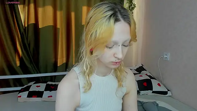 Lexy-Woorhez online show from April 29, 2026, 11:25 am