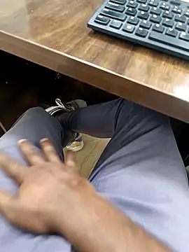 Snapshot of Kakabiraji chatting on October 16, 2025, 8:26 am Kakabiraji online show from October 16, 2025, 8:26 am