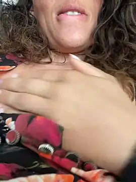 Snapshot of ImImmy chatting on February 20, 2025, 8:39 am ImImmy online show from February 20, 2025, 8:39 am