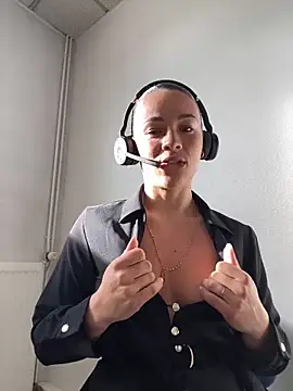 Snapshot of ImImmy chatting on March 10, 2025, 8:48 am ImImmy online show from March 10, 2025, 8:48 am