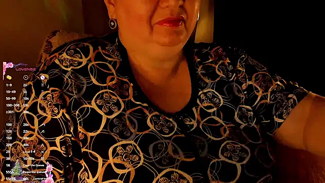 Snapshot of SexxyDreams1 chatting on December 21, 2024, 11:55 am SexxyDreams1 online show from December 21, 2024, 11:55 am