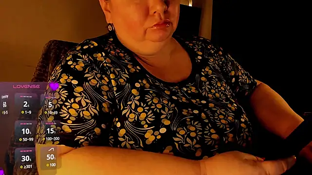 Snapshot of SexxyDreams1 chatting on February 14, 2025, 11:53 pm SexxyDreams1 online show from February 14, 2025, 11:53 pm