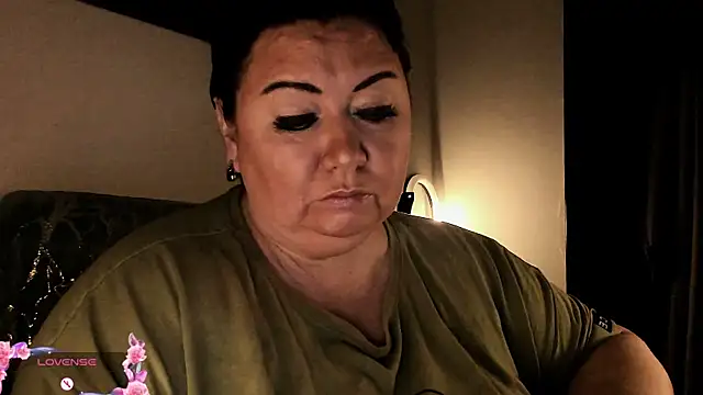 Snapshot of SexxyDreams1 chatting on September 10, 2025, 3:39 am SexxyDreams1 online show from September 10, 2025, 3:39 am