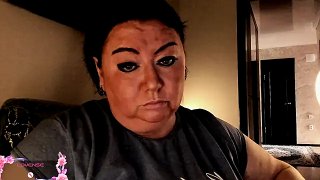 Snapshot of SexxyDreams1 chatting on September 18, 2025, 4:36 am SexxyDreams1 online show from September 18, 2025, 4:36 am