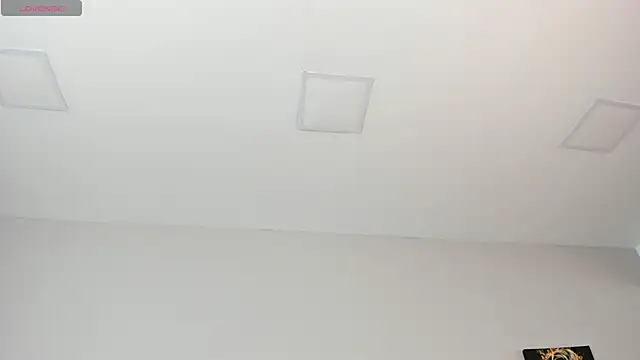 Robin Rief online show from November 15, 2025, 3:26 am