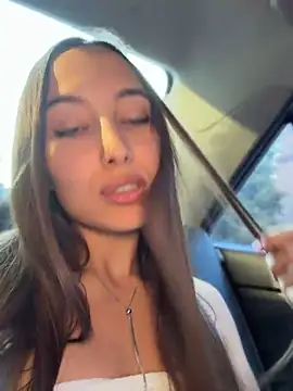 VelvetVixenI online show from July 18, 2026, 4:11 pm