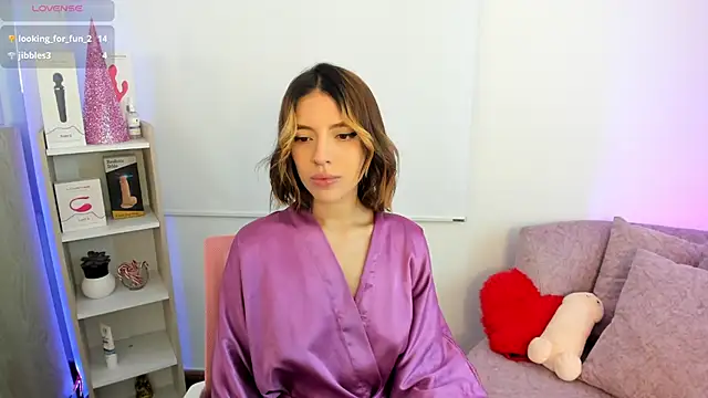 Snapshot of savage_sweethearts chatting on December 20, 2024, 1:14 am savage sweethearts online show from December 20, 2024, 1:14 am