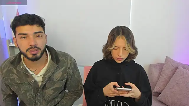 Snapshot of savage_sweethearts chatting on December 31, 2024, 4:04 pm savage sweethearts online show from December 31, 2024, 4:04 pm