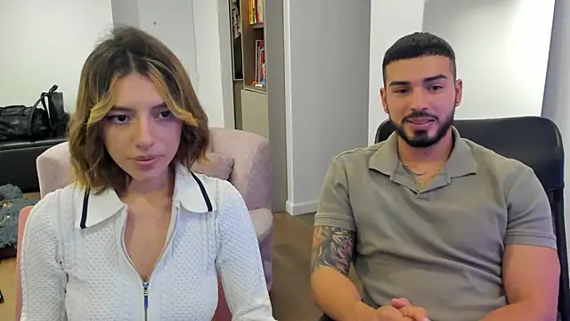 Snapshot of savage_sweethearts chatting on February 28, 2025, 10:50 pm savage sweethearts online show from February 28, 2025, 10:50 pm