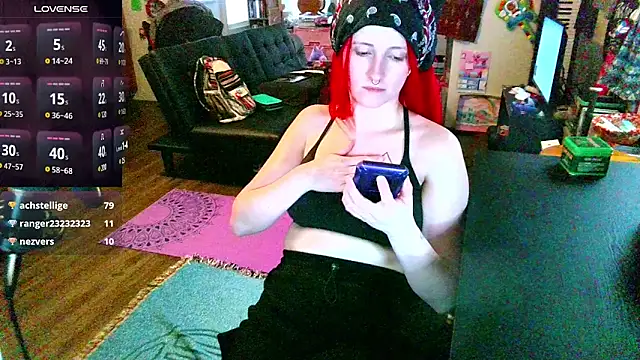 Snapshot of _hellostormy_ chatting on March 15, 2025, 11:39 pm hellostormy online show from March 15, 2025, 11:39 pm