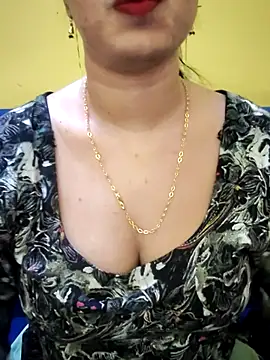 Snapshot of Haniya-143 chatting on September 28, 2025, 9:20 pm Haniya-143 online show from September 28, 2025, 9:20 pm