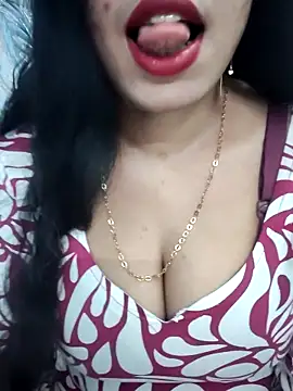 Haniya-143 online show from February 11, 2026, 11:21 pm