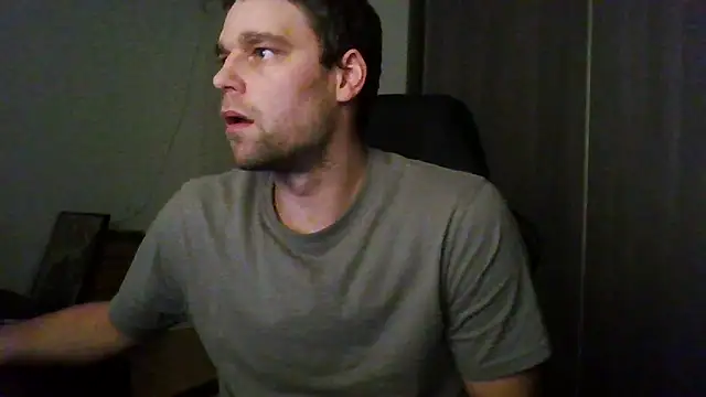 Snapshot of The_big_viking_ chatting on December 26, 2024, 10:41 pm The big viking online show from December 26, 2024, 10:41 pm