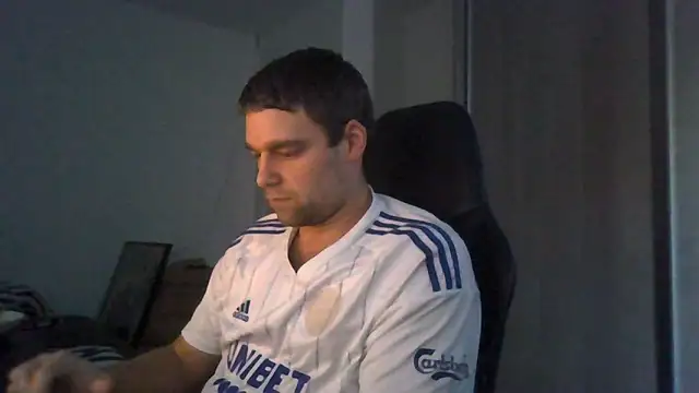 Snapshot of The_big_viking_ chatting on January 4, 2025, 12:38 pm The big viking online show from January 4, 2025, 12:38 pm