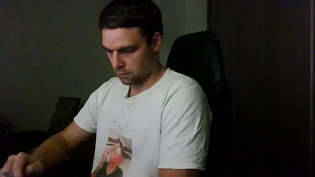 Snapshot of The_big_viking_ chatting on January 4, 2025, 8:48 pm The big viking online show from January 4, 2025, 8:48 pm