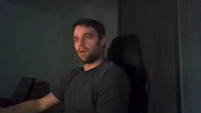 Snapshot of The_big_viking_ chatting on January 17, 2025, 12:52 pm The big viking online show from January 17, 2025, 12:52 pm