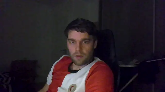 Snapshot of The_big_viking_ chatting on December 15, 2025, 10:14 pm The big viking online show from December 15, 2025, 10:14 pm